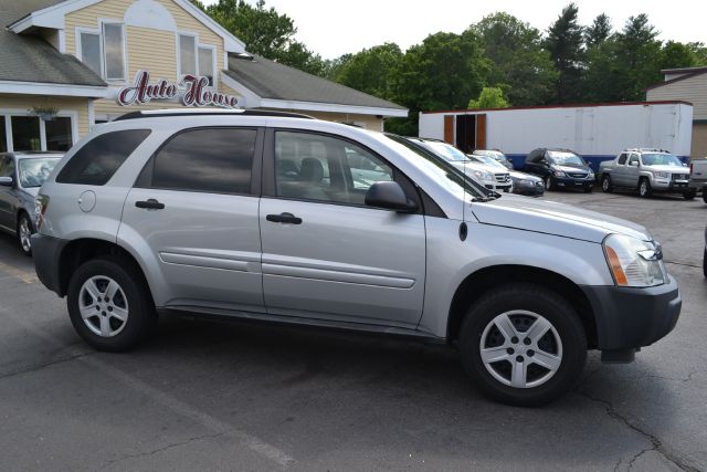 2005 Chevrolet Equinox 1.8T Quattro Sedan 4D