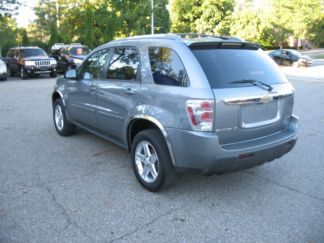 2005 Chevrolet Equinox 2.0L Automatic SE