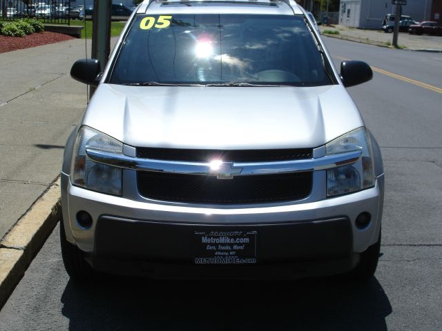 2005 Chevrolet Equinox 2.0L Automatic SE