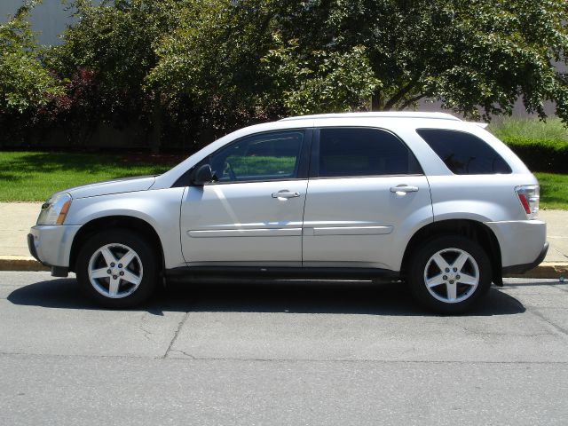 2005 Chevrolet Equinox 2.0L Automatic SE