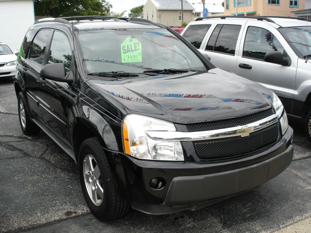 2005 Chevrolet Equinox 1.8T Quattro Sedan 4D