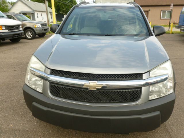 2005 Chevrolet Equinox 1.8T Quattro Sedan 4D