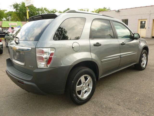 2005 Chevrolet Equinox 1.8T Quattro Sedan 4D