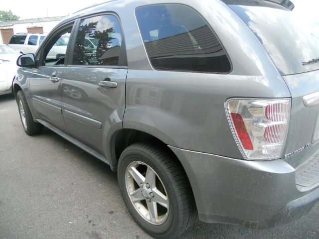 2005 Chevrolet Equinox 2.0L Automatic SE