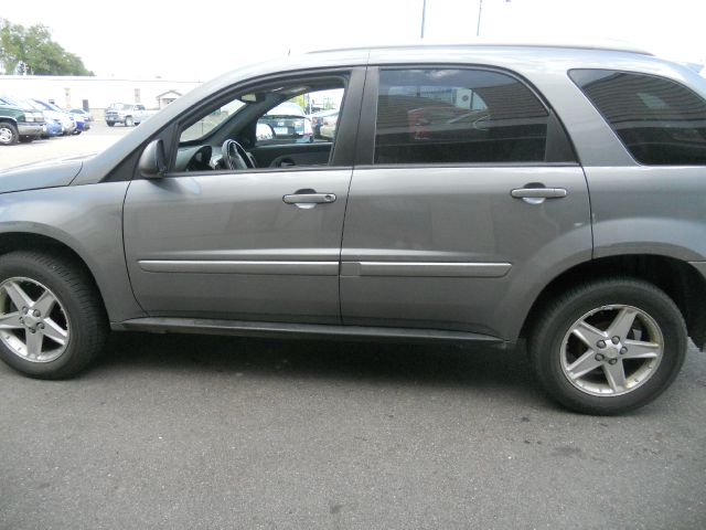 2005 Chevrolet Equinox 2.0L Automatic SE