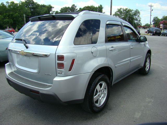 2005 Chevrolet Equinox 2.0L Automatic SE