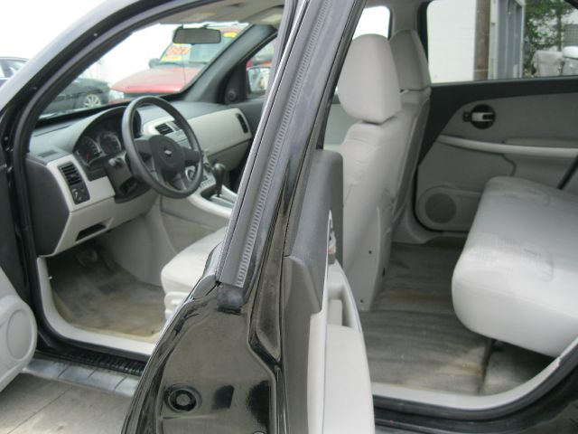 2005 Chevrolet Equinox 1.8T Quattro Sedan 4D