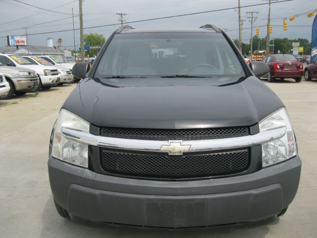 2005 Chevrolet Equinox 1.8T Quattro Sedan 4D