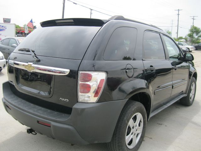 2005 Chevrolet Equinox 1.8T Quattro Sedan 4D