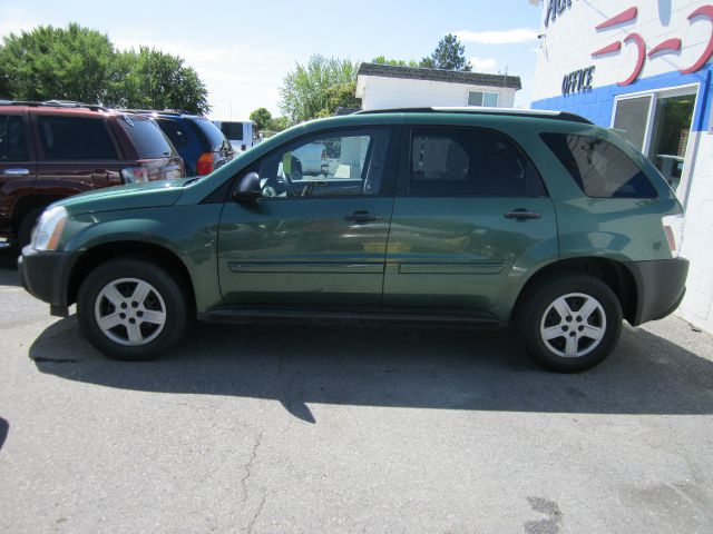 2005 Chevrolet Equinox 1.8T Quattro Sedan 4D