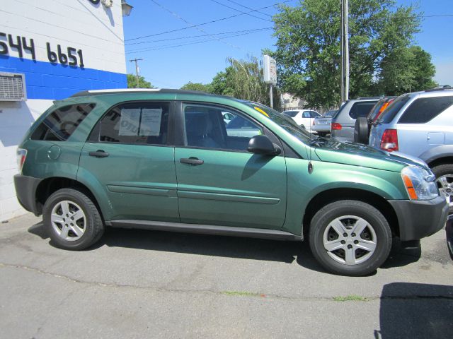 2005 Chevrolet Equinox 1.8T Quattro Sedan 4D