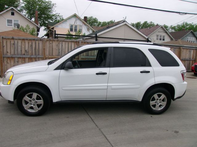 2005 Chevrolet Equinox 1.8T Quattro Sedan 4D