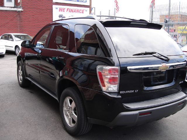 2005 Chevrolet Equinox 2.0L Automatic SE