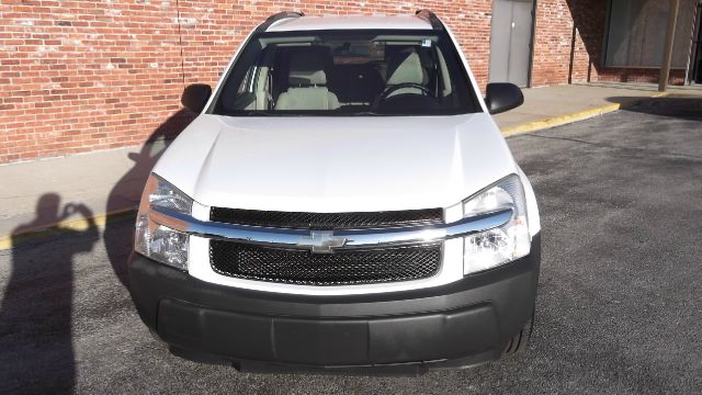 2005 Chevrolet Equinox 1.8T Quattro Sedan 4D