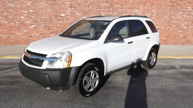 2005 Chevrolet Equinox 1.8T Quattro Sedan 4D