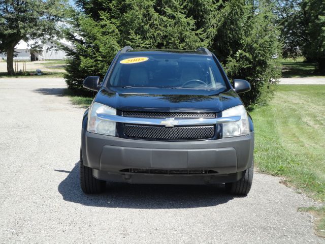 2005 Chevrolet Equinox 1.8T Quattro Sedan 4D