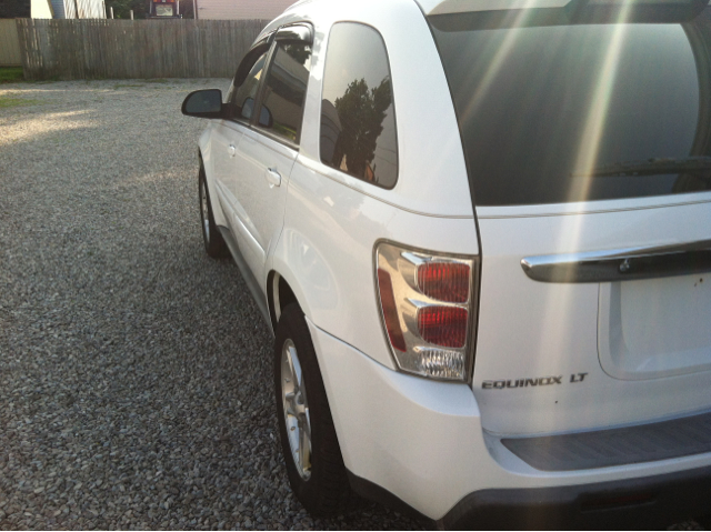 2005 Chevrolet Equinox 2.0L Automatic SE