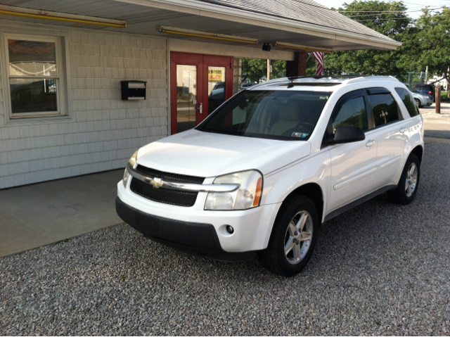 2005 Chevrolet Equinox 2.0L Automatic SE