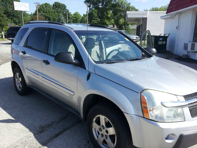 2005 Chevrolet Equinox 1.8T Quattro Sedan 4D