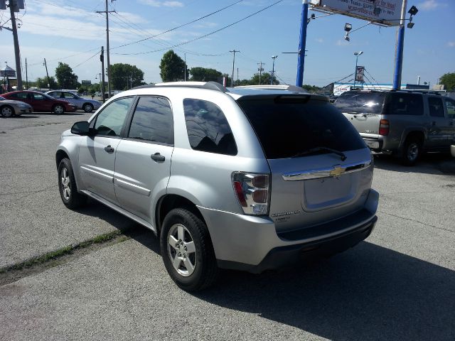 2005 Chevrolet Equinox 1.8T Quattro Sedan 4D