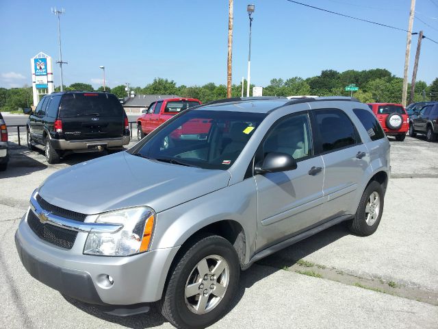 2005 Chevrolet Equinox 1.8T Quattro Sedan 4D