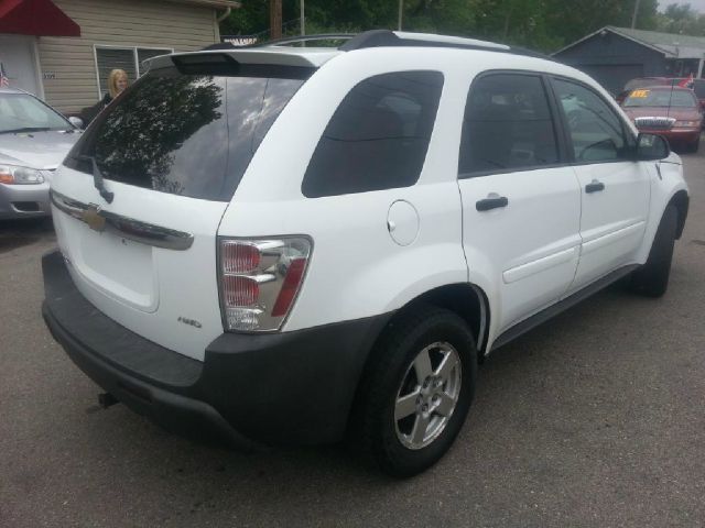 2005 Chevrolet Equinox 1.8T Quattro Sedan 4D