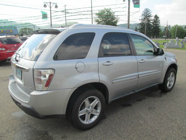 2005 Chevrolet Equinox 2.0L Automatic SE