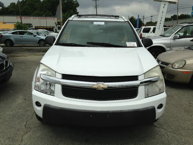 2005 Chevrolet Equinox 2.0L Automatic SE