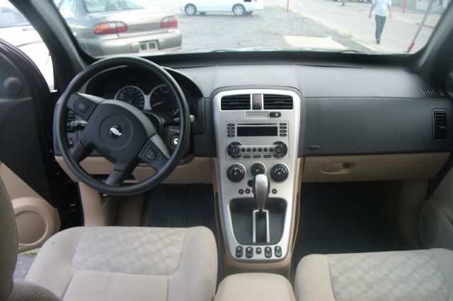 2006 Chevrolet Equinox 2.0L Automatic SE