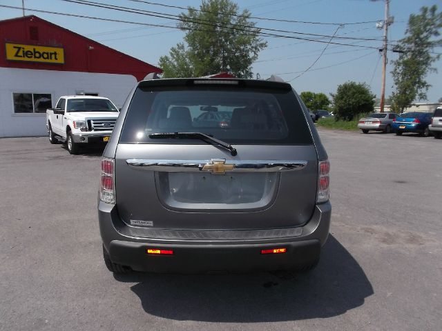 2006 Chevrolet Equinox 1.8T Quattro Sedan 4D