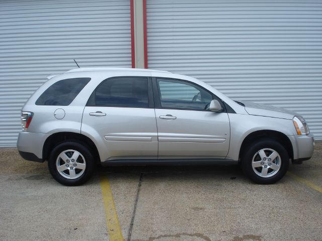 2007 Chevrolet Equinox SXT Wheelchair Accessible Van