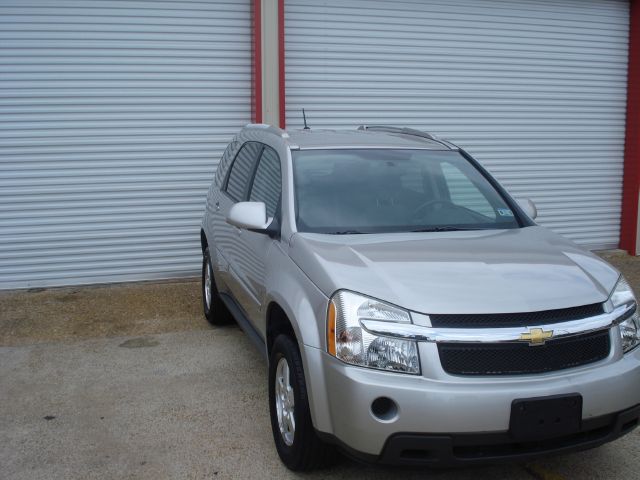 2007 Chevrolet Equinox SXT Wheelchair Accessible Van