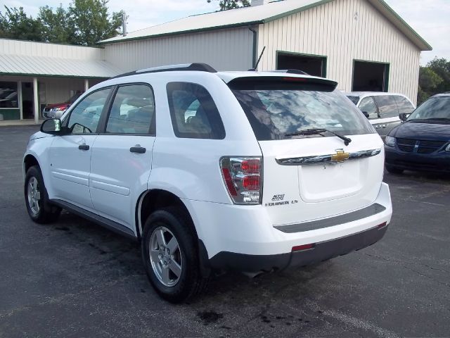 2008 Chevrolet Equinox 1.8T Quattro Sedan 4D