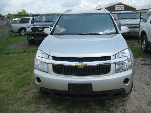 2008 Chevrolet Equinox SXT Wheelchair Accessible Van