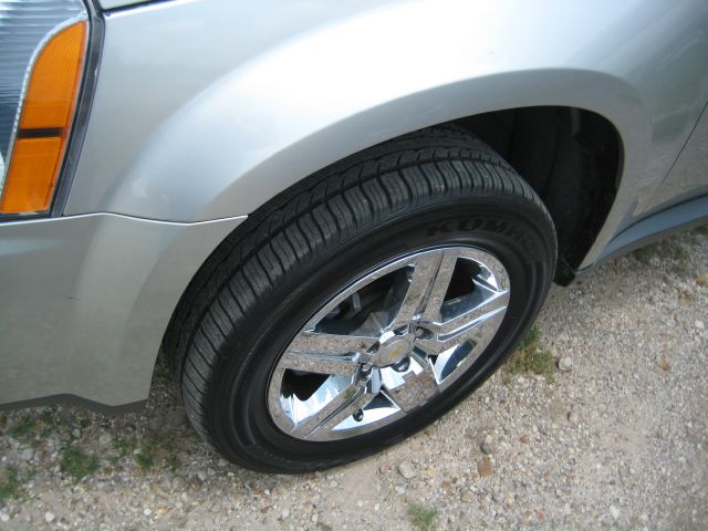 2008 Chevrolet Equinox SXT Wheelchair Accessible Van