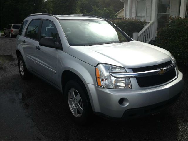 2009 Chevrolet Equinox 1.8T Quattro Sedan 4D