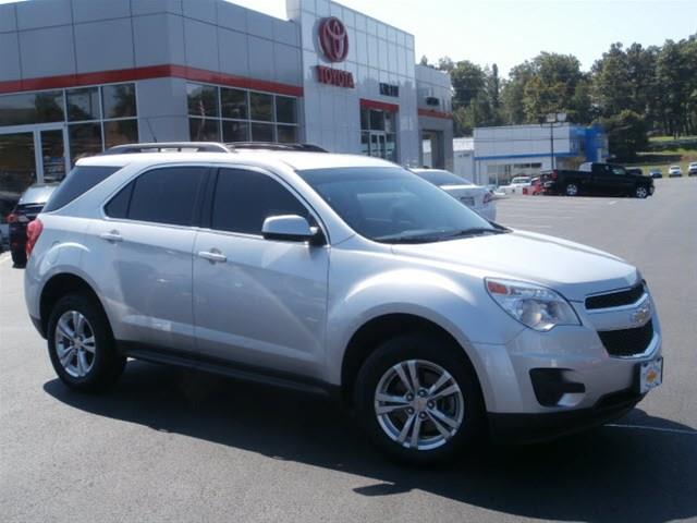 2010 Chevrolet Equinox 4dr Sdn I4 CVT 2.5