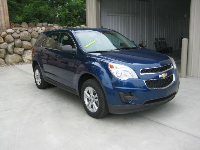 2010 Chevrolet Equinox 1.8T Quattro Sedan 4D