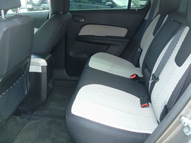 2010 Chevrolet Equinox Passenger Van AWD