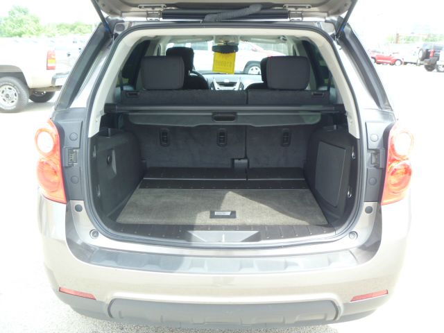 2010 Chevrolet Equinox Passenger Van AWD