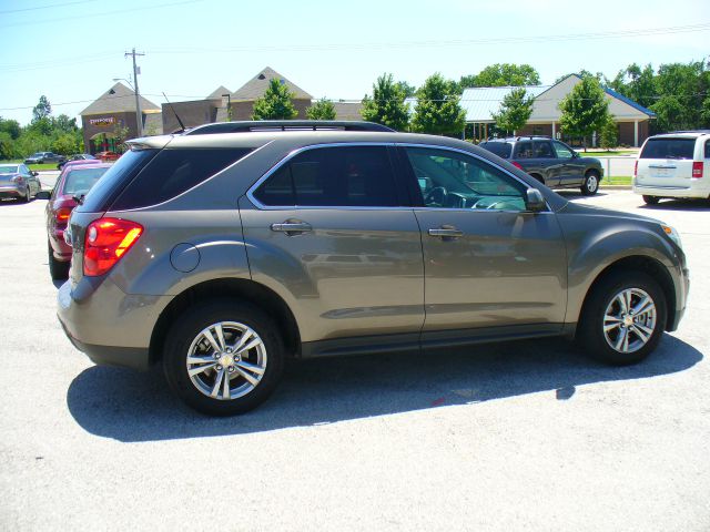 2010 Chevrolet Equinox XLT 3.0L Standard