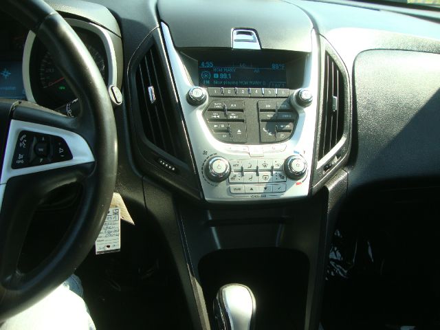 2010 Chevrolet Equinox XLT 3.0L Standard