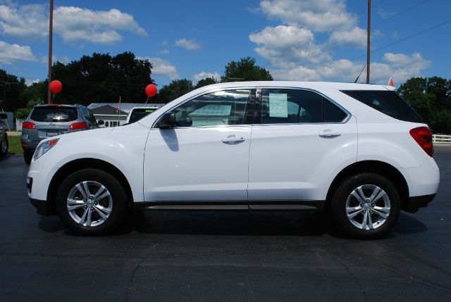 2010 Chevrolet Equinox 1.8T Quattro Sedan 4D