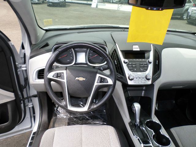 2010 Chevrolet Equinox 2.0L Automatic SE