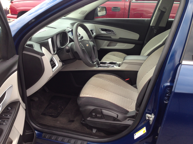 2010 Chevrolet Equinox Passenger Van AWD