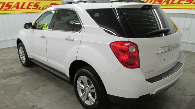 2010 Chevrolet Equinox XLT 3.0L Standard