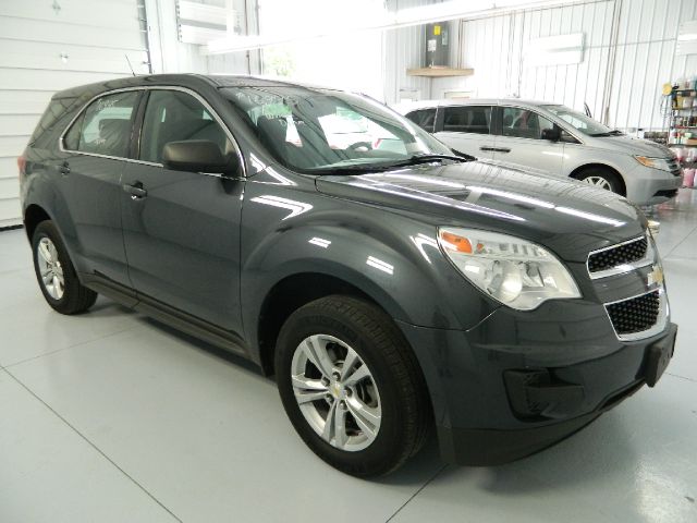 2010 Chevrolet Equinox 1.8T Quattro Sedan 4D