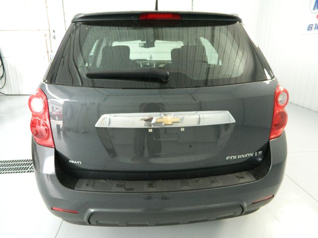 2010 Chevrolet Equinox 1.8T Quattro Sedan 4D