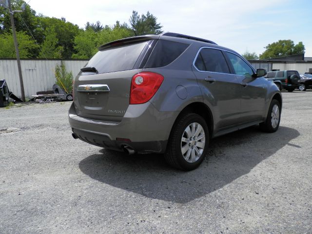 2010 Chevrolet Equinox XLT 3.0L Standard