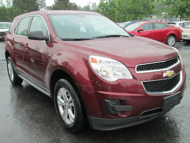 2010 Chevrolet Equinox 1.8T Quattro Sedan 4D